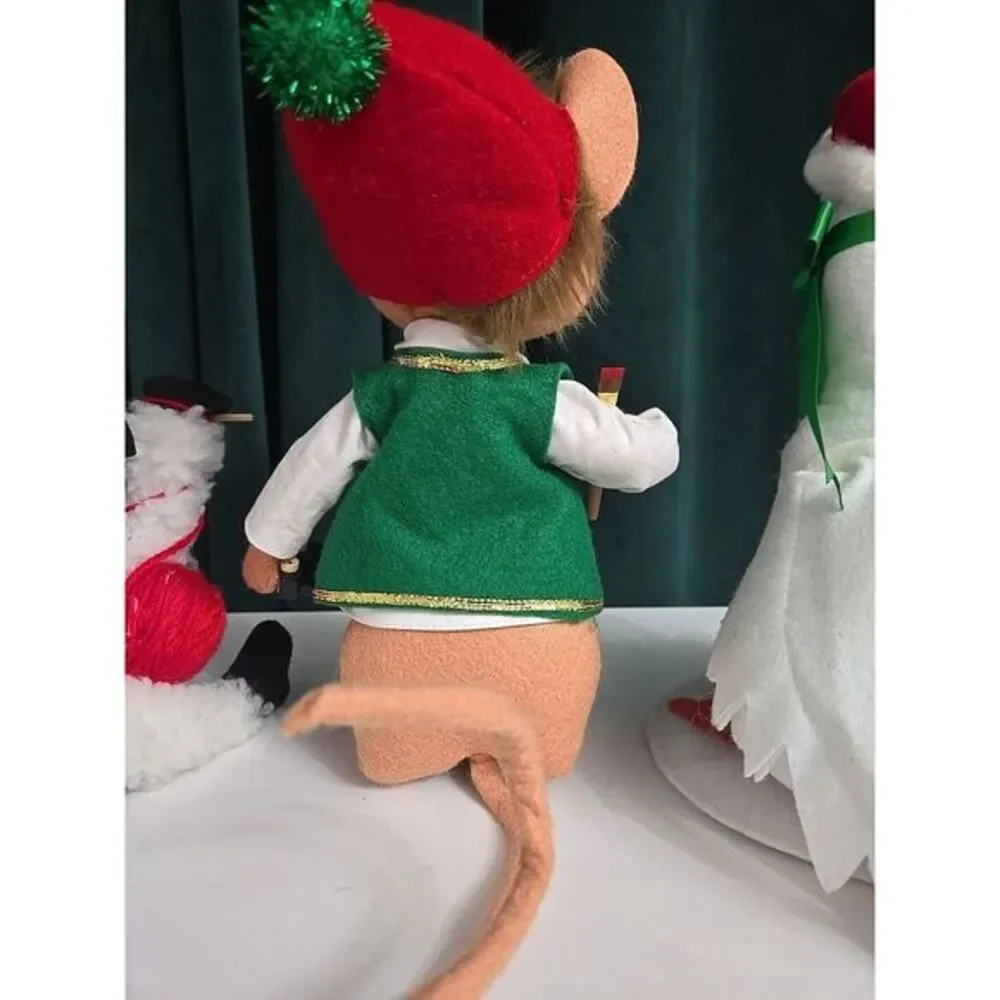 Annalee Christmas Painting Mouse, Knitting Lamp, And Goose w/ Gift 9-10